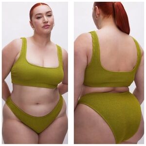 Good American Always Fits Scoop Bikini Top Sage Green | Size 7/8 (4X–5X) | NWOT